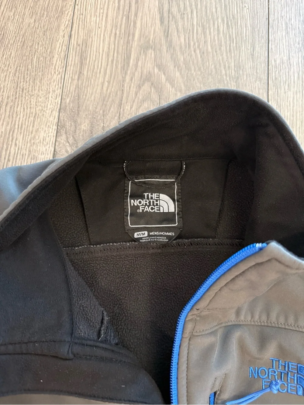 The North Face Grey & Blue Apex Soft Shell Full Zip Men’s  Size: Medium Jacket